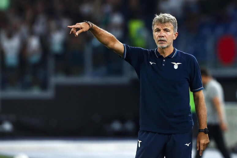 Lazio, Pedro torna in gruppo: novità in attacco contro il Bologna